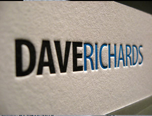 Cartão de visita com impressão tipográfica em 2 cores CDV 005