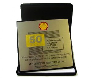 Placa de homenagem SA-12 Shell feita de Latão, tamanho 20x20.