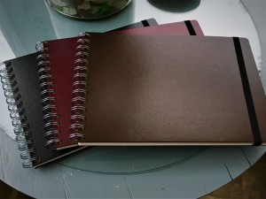 caderno de desenho capa dura vários tamanhos e cores 2